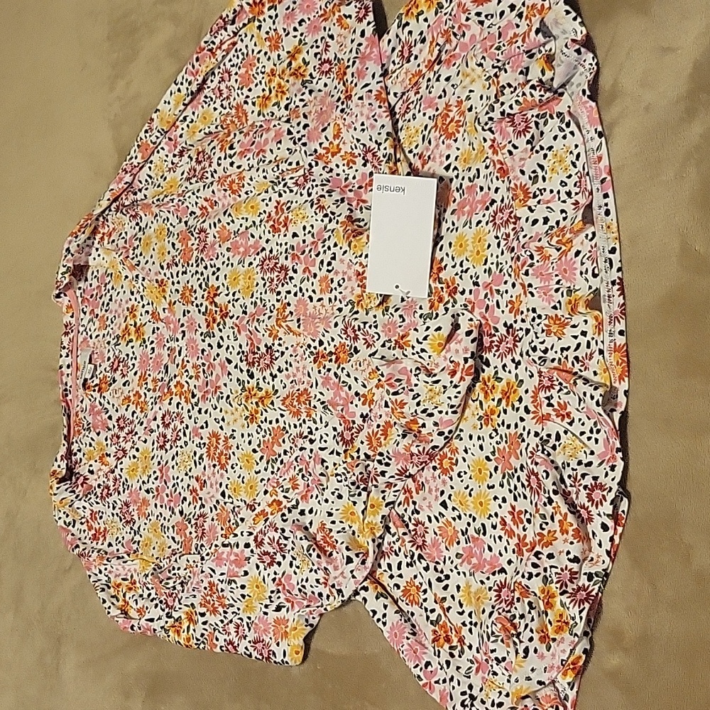 Final price NWT Kensie Shirt